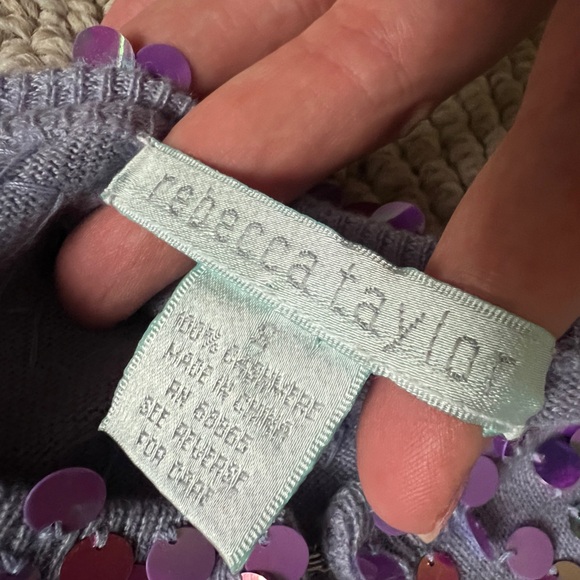 Cashmere lavender cardigan with sequins - Picture 2 of 3